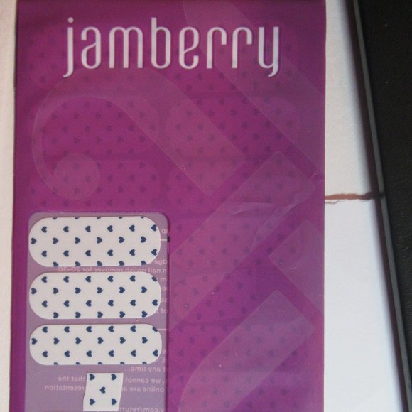 Jamberry Nail Wraps Puppy Love A937 not a full set - Picture 1 of 2